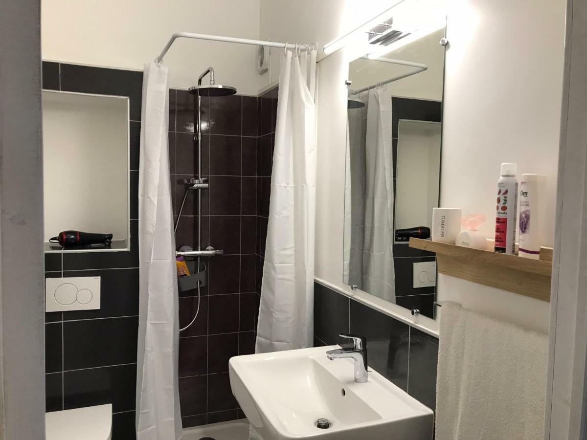 Maison Bernadette - Rez-De-Chaussee Vitry-sur-Seine Eksteriør billede